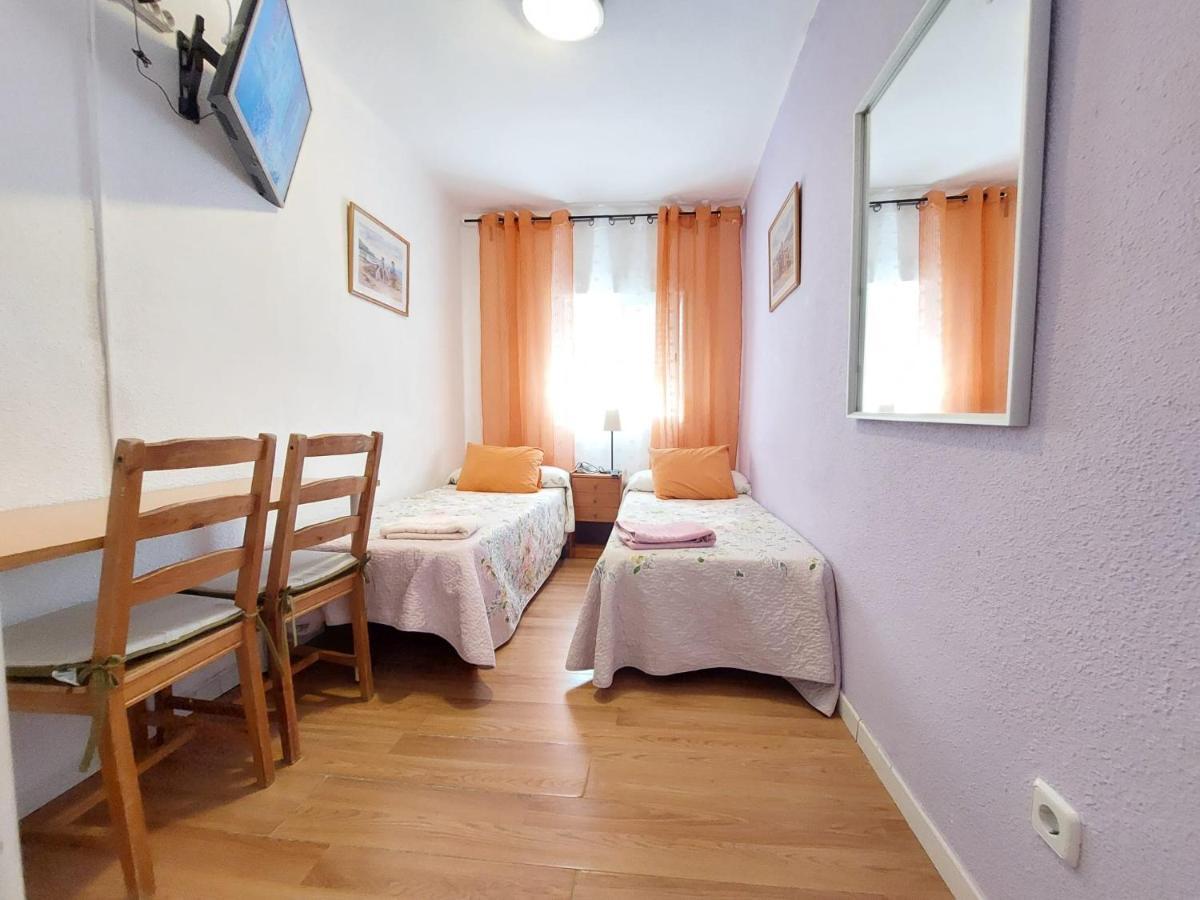 Homestay Olivos Madrid Ngoại thất bức ảnh